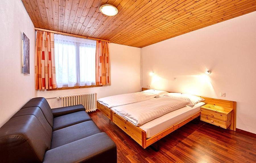 Basic Hotel Arosa Hotel 2*